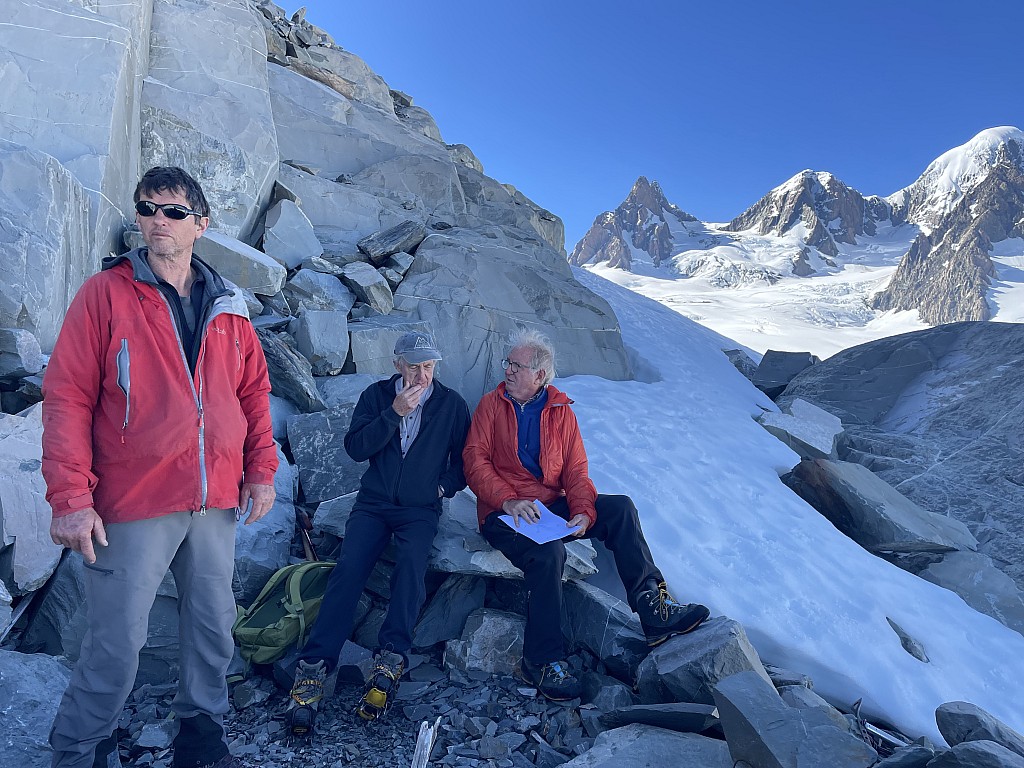 click on the photo to download the original image

2025-09-30 paulm