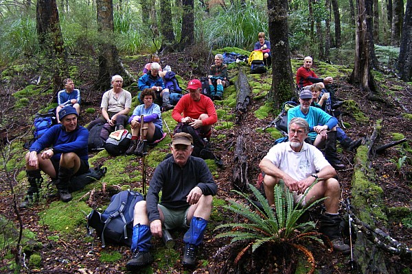 click to see gallery

Rest Stop on a historic walk -
Photo:&nbsp;Peter Penhall
Photo:&nbsp;'2009 Jul 04 10:36'
Original size:&nbsp;1,024 x 683; 1,008 kB
Filename:&nbsp;'Rest Stop on a historic walk - Peter Penhall'