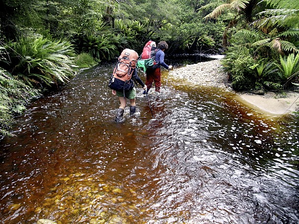 Anyone for tea
Photo:&nbsp;Peter Barber
Photo:&nbsp;'2010 Jan 05 13:47'
Original size:&nbsp;922 x 691; 1,022 kB
Filename:&nbsp;'BBL-TTC-Peter Barber-Anyone for tea'