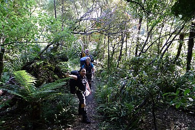 Hut discovered.jpg: 1024x683, 538k (2014 Jul 21 06:56)