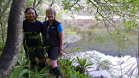 Lost Lake2.jpg: 1024x576, 373k (2014 Jul 21 06:56)