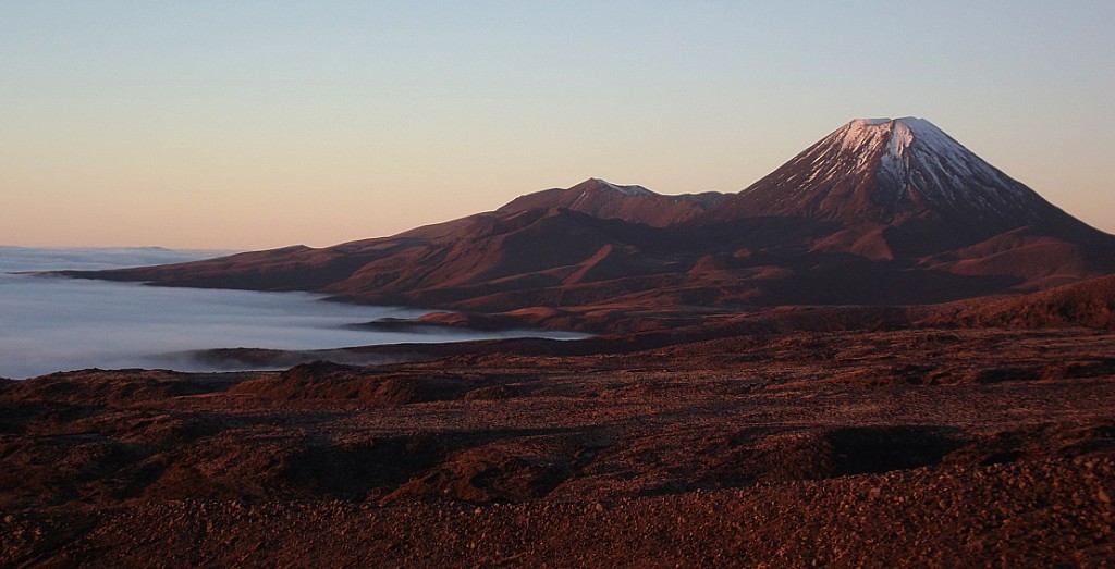 click on the photo to download the original image

OLS-TTC-Alan Graham-Last Light on Ngauruhoe
