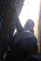 DSC03675.jpg: 2176x3264, 1634k (2014 Jul 21 06:57)