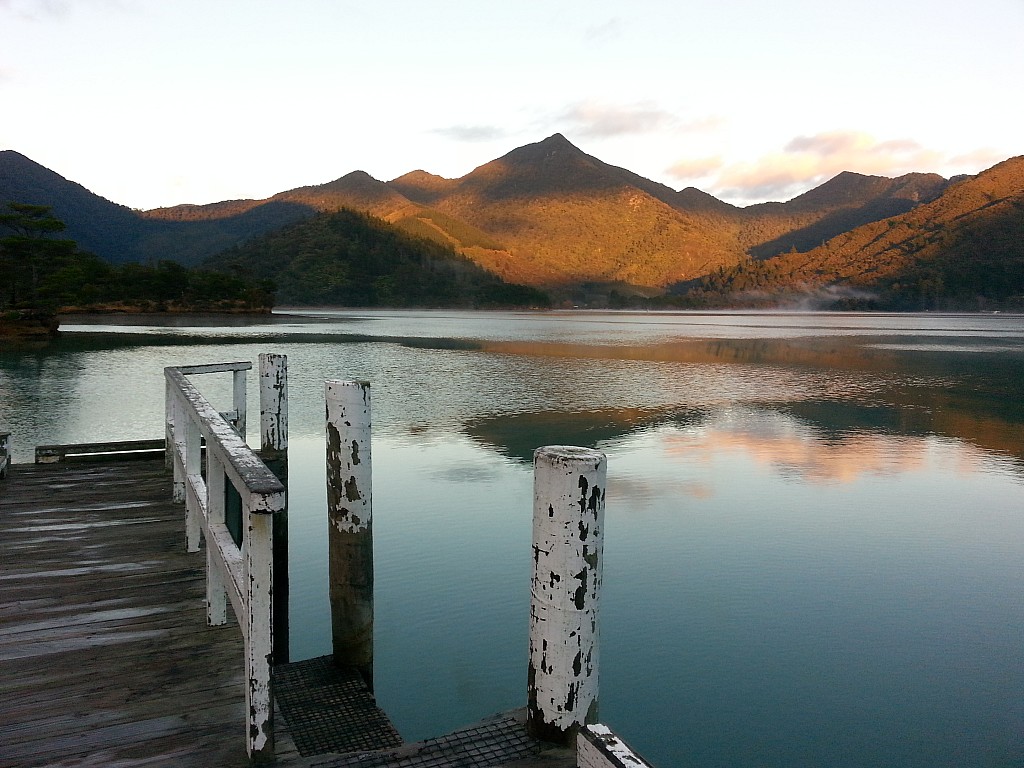 click on the photo to download the original image

OLSTararua TCLiz Martin Sunrise at Nydia Bay