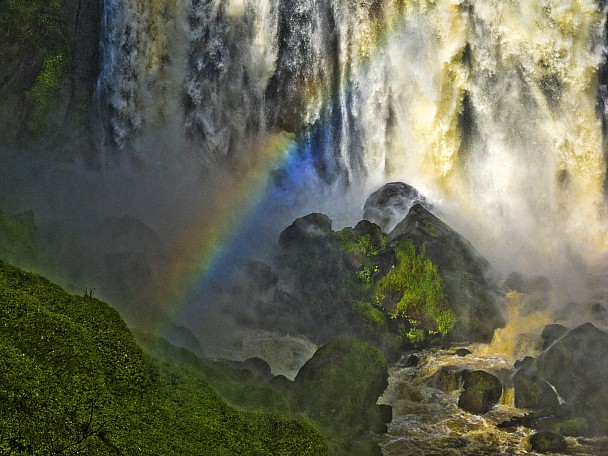 Yet another boring waterfall
Photo:&nbsp;Syd Moore
Photo:&nbsp;'2015 Apr 28 14:34'
Original size:&nbsp;1,620 x 1,215; 1,685 kB
Filename:&nbsp;'OLS-TTC-Syd Moore-Yet another boring waterfall'