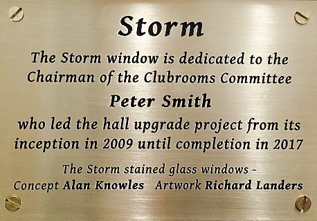 Stained Glass  2
Photo:&nbsp;AJK
Original size:&nbsp;2,219 x 1,552; 1,186 kB;&nbsp;cr, omit
Filename:&nbsp;'AJK stained glass 2_cr_omit'