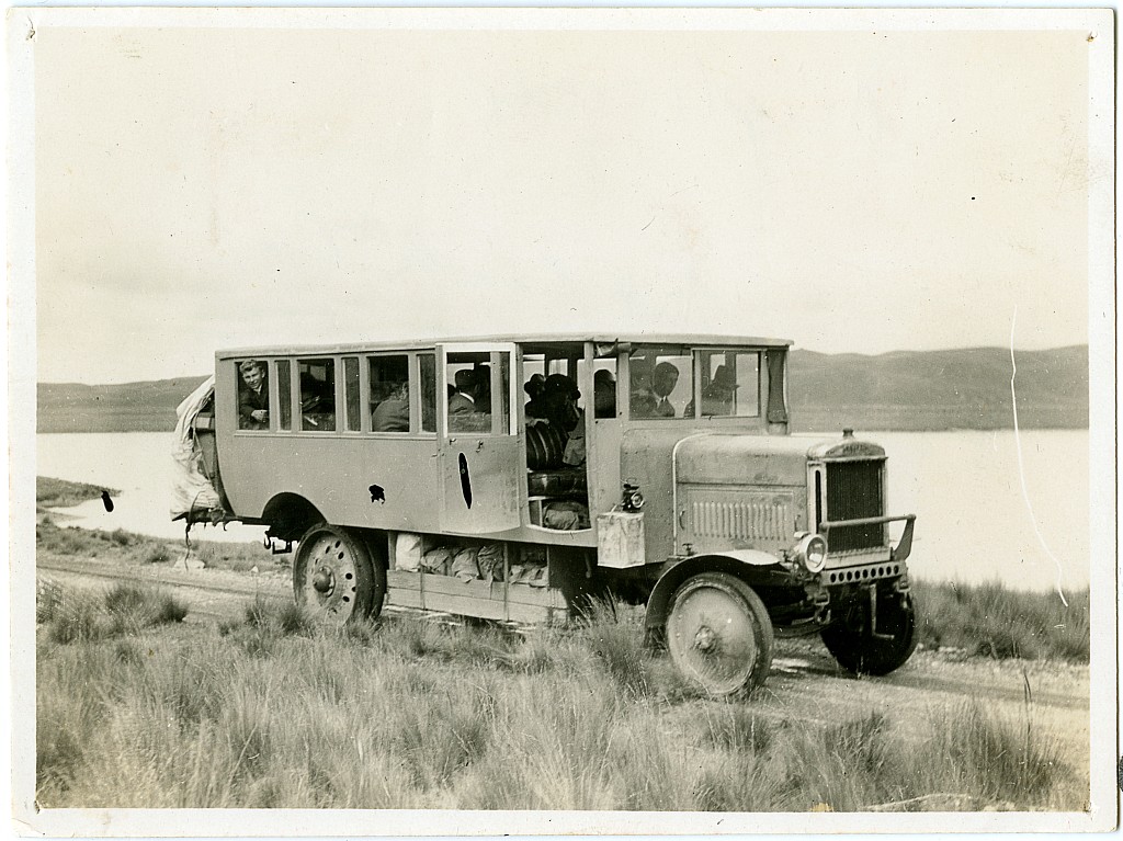 click on the photo to download the original image

19qq ttc007 Early transport