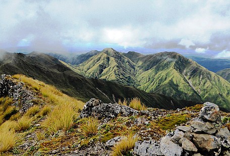 Ogilvie East Peak
Photo:&nbsp;Ogilvie
Photo:&nbsp;'2018 Mar 19 13:16'
Original size:&nbsp;3,352 x 2,288; 1,968 kB
Filename:&nbsp;'ABNTararuaTCOgilvieEastPeak'