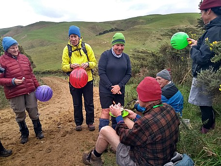 Peter Barber Happy Birthday Bill
Photo:&nbsp;Peter Barber
Photo:&nbsp;'2018 Jul 04 11:02'
Original size:&nbsp;4,632 x 3,474; 1,740 kB
Filename:&nbsp;'DOCTararuaTCPeterBarberHappyBirthdayBill'