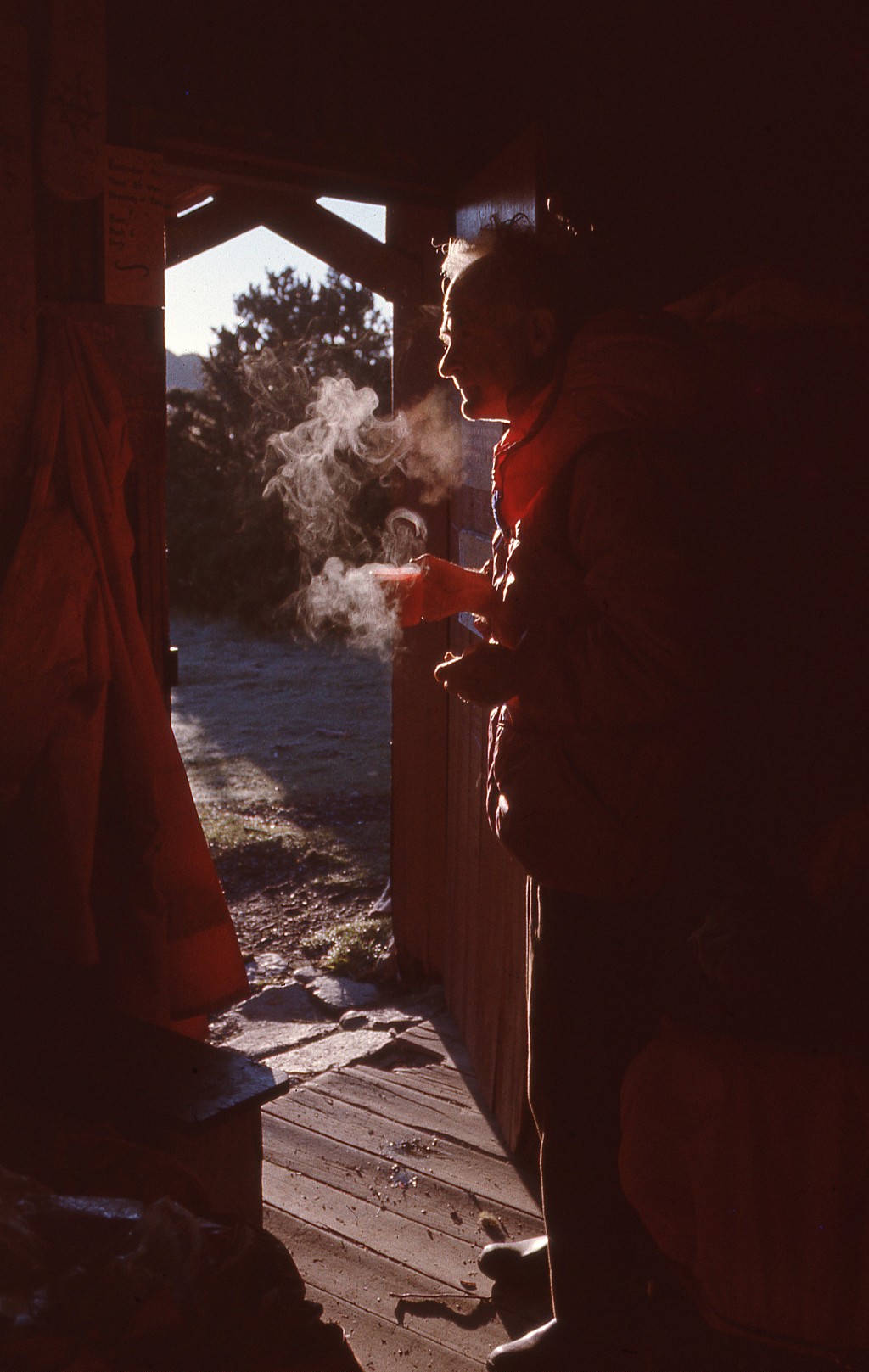 click on the photo to download the original image

HIS TararuaTC Michele Dickson Chas Shaw at old Waihohonu Hut 1973