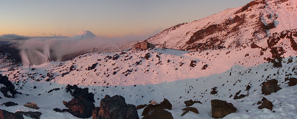 click on the photo to download the original image

2010-07-10 17.13.02 P7100021 Adrian_stitch