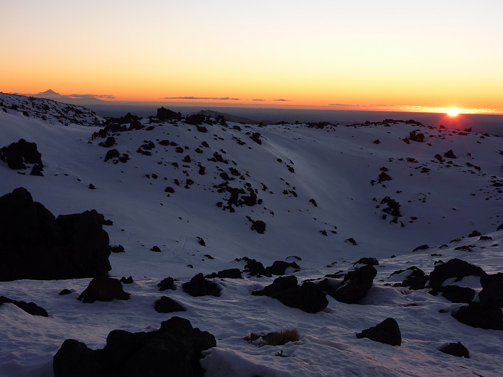 click on the photo to download the original image

2010-07-10 17.20.13 P1010346 Simon