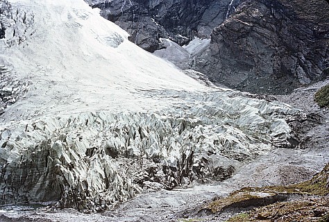 000026
<000026>&nbsp;Photo:&nbsp;'2026 Apr 18 15:20'
Original size:&nbsp;1,818 x 1,228; 1,078 kB
Filename:&nbsp;'000026'