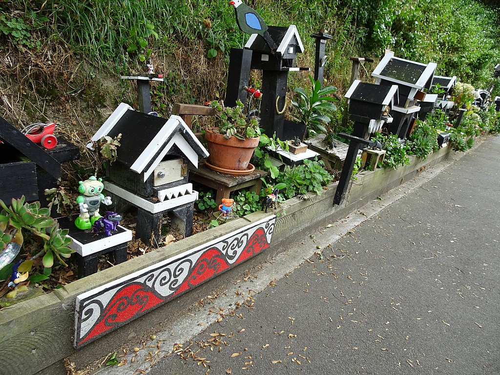 click on the photo to download the original image

Joan Basher - Letterbox Village