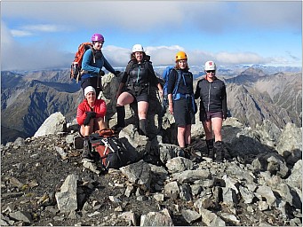 Falling2.jpg: 1326x996, 231k (2014 Sep 05 00:00)