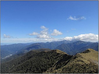 HighRidge1.jpg: 590x444, 33k (2015 Nov 18 00:00)