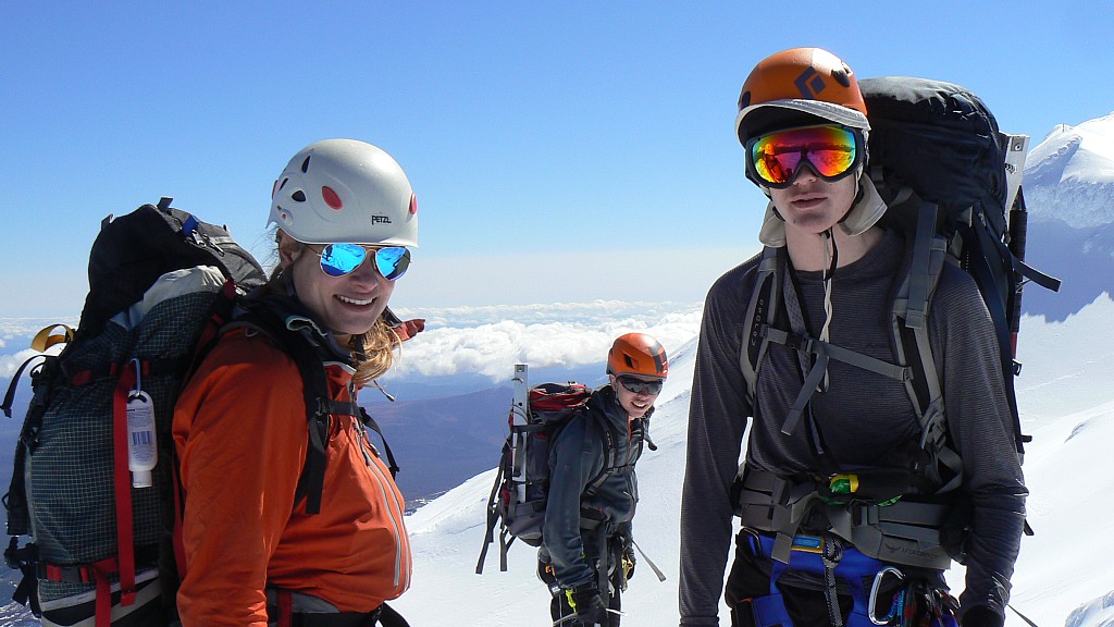 click on the photo to download the original image

9.1-Girdlestone summit