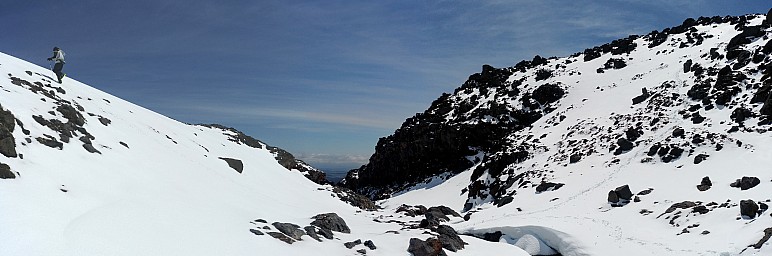 20191026_124249 Jim climbing out of the second stream_stitch.jpg: 8616x2858, 20321k (2021 Jan 18 22:15)