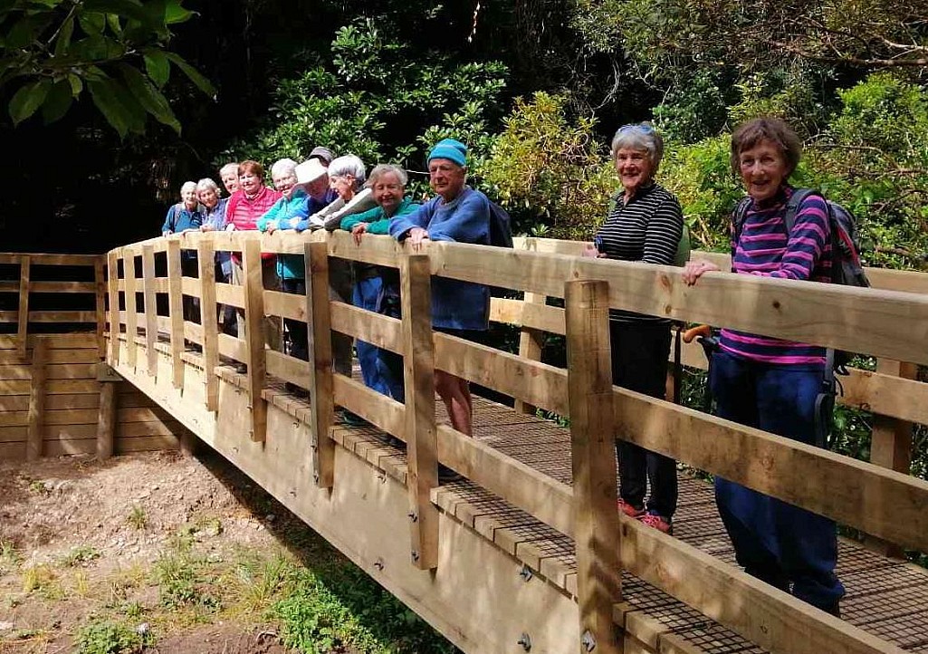 click on the photo to download the original image

NewBridge