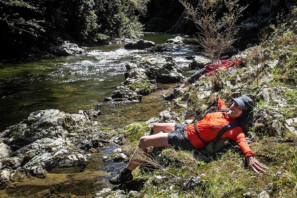 click on the photo to download the original image

Whakatikei1