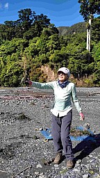 Work 1
Original size:&nbsp;395 x 701; 178 kB
Filename:&nbsp;'Work1'