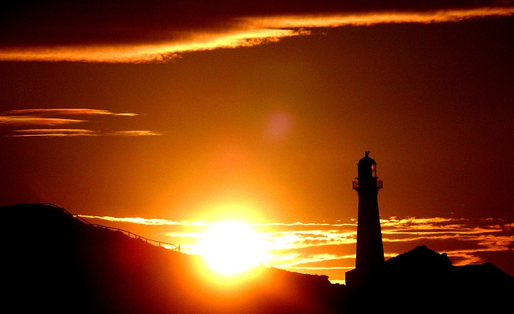 1
Photo: PC Whiteford
; '2010 May 01 07:17'
Original size: 1,482 x 906; 1,021 kB
Filename: 