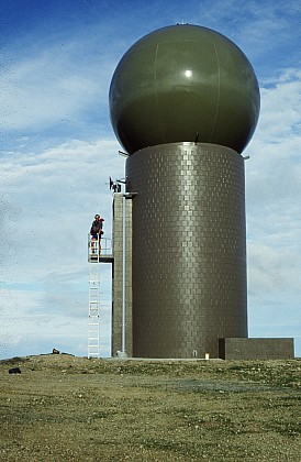 Meterological Radar, Outlook Hill, photograph by Barbara Mitcalfe